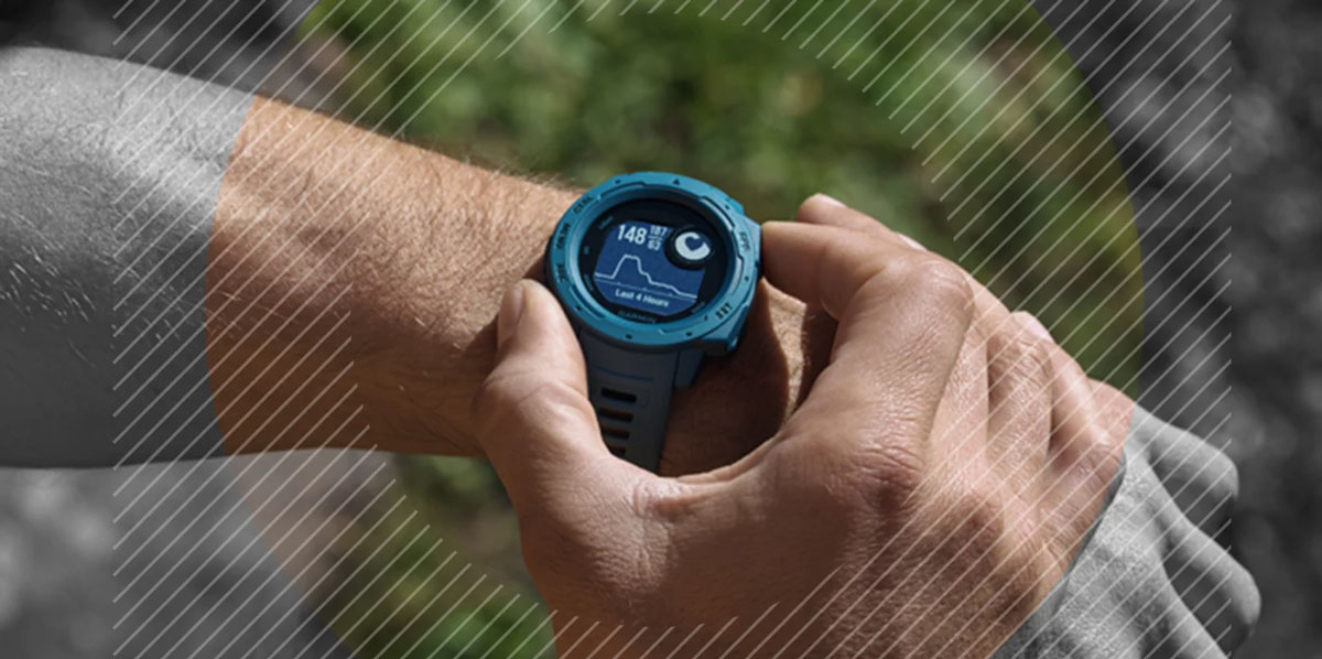 Garmin のスマートウォッチのヘルスモニタリングを使ってeスポーツのパフォーマンスを向上 Garmin Blog